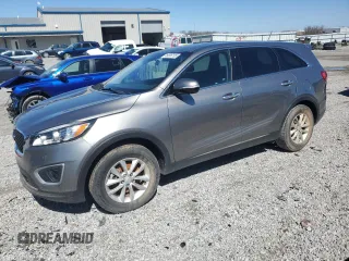 2018 Kia Sorento L with VIN 5XYPG4A30JG424560, listed as a Copart auction lot 48586195 with Not Provided miles and Salvage Title. Bid and sale history available at carsss.com. Image 1.