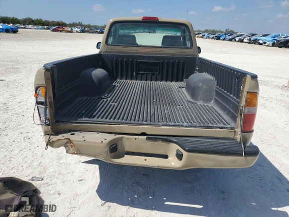 2003 Toyota Tacoma with VIN 5TENL42N13Z251286, listed as a Copart auction lot 47389195 with 186,638 mi miles and Salvage Title. Bid and sale history available at carsss.com. Image 6.