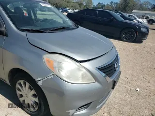 2014 Nissan Versa SV with VIN 3N1CN7AP4EL835230, listed as a Copart auction lot 49030075 with 189,146 mi miles and Salvage Title. Bid and sale history available at DreamBid. Image 11.