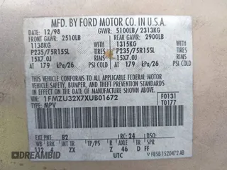 1999 Ford Explorer z VIN 1FMZU32X7XUB01672, wystawiony jako IAAI lot #41263264 z przebiegiem 148 134 mil mil oraz . Historia ofert i sprzedaży dostępna na DreamBid. Obrazek 9.
