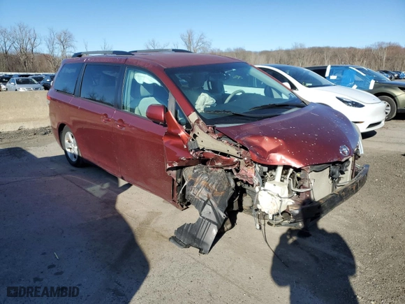 2011 Toyota Sienna LE AAS with VIN 5TDKK3DC9BS059458, listed as a Copart auction lot 50737635 with 171,169 mi miles and Salvage Title. Bid and sale history available at carsss.com. Image 4.