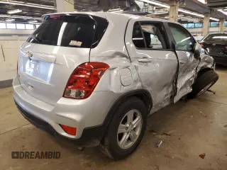 2020 Chevrolet Trax LS z VIN KL7CJKSBXLB029659, wystawiony jako Copart lot #48119455 z przebiegiem 57 322 mil mil oraz Szkoda całkowita • Salvage title. Historia ofert i sprzedaży dostępna na DreamBid. Obrazek 5.