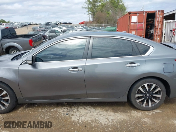 2018 Nissan Altima S with VIN 1N4AL3APXJC122072, listed as a IAAI auction lot 41749875 with 184,127 mi miles and . Bid and sale history available at DreamBid. Image 15.