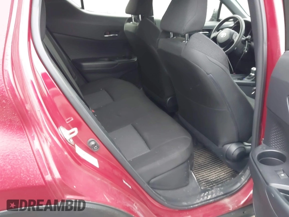 2019 Toyota C-HR XLE with VIN JTNKHMBX5K1062246, listed as a IAAI auction lot 41515839 with 44,098 mi miles. Bid and sale history available at carsss.com. Image 8.