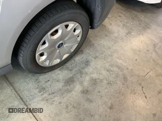 2016 Ford Transit Connect XL с VIN NM0GE9E76G1231304, выставлен на аукционе IAAI как лот 42792601 с пробегом 156 882 миль миль и . История ставок и продаж доступна на DreamBid. Изображение 1.