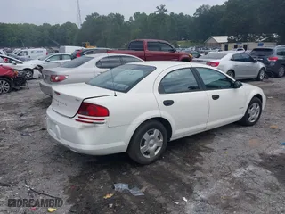 2004 Dodge Stratus SE with VIN 1B3EL36X04N138425, listed as a IAAI auction lot 37327719 with 1 mi miles. Bid and sale history available at carsss.com. Image 4.