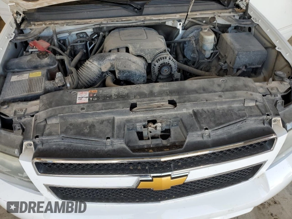 2014 Chevrolet Suburban LT with VIN 1GNSCJE02ER202427, listed as a Copart auction lot 71253834 with 247,515 mi miles and Clean Title. Bid and sale history available at carsss.com. Image 12.