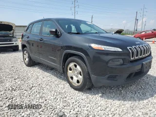 2015 Jeep Cherokee Sport z VIN 1C4PJLAB1FW632654, wystawiony jako Copart lot #65179455 z przebiegiem 220 647 mil mil oraz Szkoda całkowita • Salvage title. Historia ofert i sprzedaży dostępna na DreamBid. Obrazek 4.