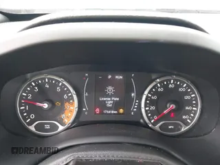 2018 Jeep Renegade Latitude с VIN ZACCJABB7JPJ55460, выставлен на аукционе IAAI как лот 42263722 с пробегом 171 418 миль миль и . История ставок и продаж доступна на DreamBid. Изображение 7.