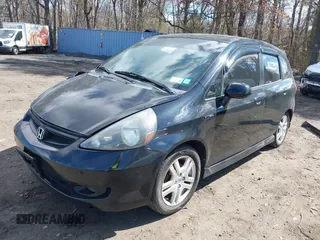 2008 Honda Fit Sport with VIN JHMGD38668S016439, listed as a IAAI auction lot 42052182 with 115,416 mi miles. Bid and sale history available at carsss.com. Image 2.