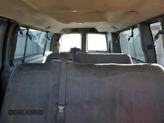 2008 Chevrolet Express Passenger с VIN 1GAHG39K681197341, выставлен на аукционе Copart как лот 76667264 с пробегом 229 083 миль миль и Списание • Salvage title. История ставок и продаж доступна на DreamBid. Изображение 10.
