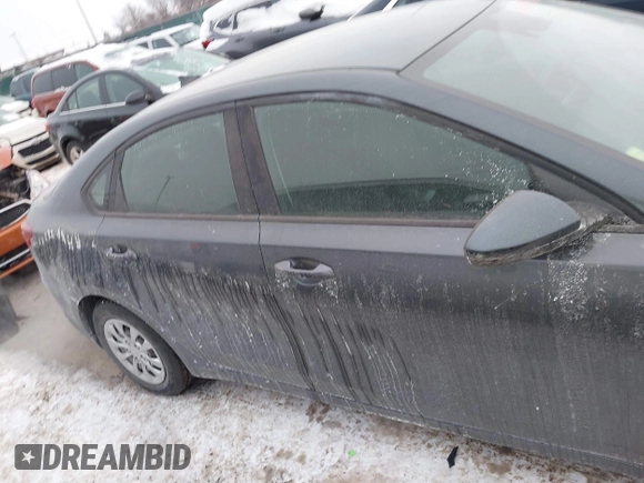 2019 Kia Forte LXS with VIN 3KPF24AD2KE048932, listed as a IAAI auction lot 41295833 with 84,530 mi miles. Bid and sale history available at carsss.com. Image 14.