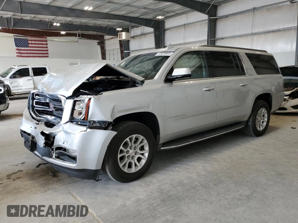 2016 GMC Yukon XL SLE z VIN 1GKS2FKC9GR389356, wystawiony jako Copart lot #53828805 z przebiegiem 119 892 mil mil oraz Szkody całkowita. Historia ofert i sprzedaży dostępna na DreamBid. Obrazek 1.