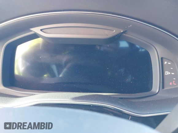 2021 Audi SQ8 Prestige z VIN WA1CWBF1XMD022720, wystawiony jako IAAI lot #41316629 z przebiegiem Nie podano mil oraz . Historia ofert i sprzedaży dostępna na DreamBid. Obrazek 15.