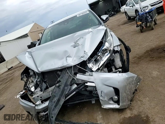 2017 Toyota Highlander LE z VIN 5TDBZRFH9HS436175, wystawiony jako Copart lot #58738425 z przebiegiem 142 786 mil mil oraz Szkoda całkowita • Salvage title. Historia ofert i sprzedaży dostępna na DreamBid. Obrazek 14.