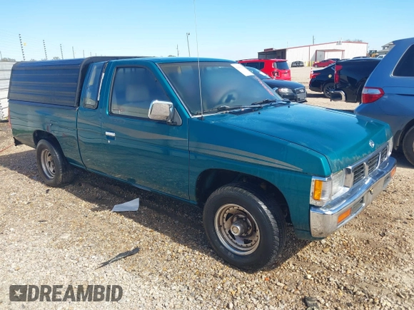 1997 Nissan Frontier XE z VIN 1N6SD16S8VC414870, wystawiony jako IAAI lot #41830303 z przebiegiem 103 158 mil mil oraz . Historia ofert i sprzedaży dostępna na DreamBid. Obrazek 1.