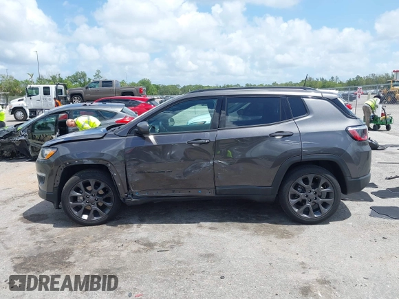 2021 Jeep Compass 80th Anniversary with VIN 3C4NJCEB6MT581320, listed as a IAAI auction lot 41946150 with 16,144 mi miles and . Bid and sale history available at carsss.com. Image 14.