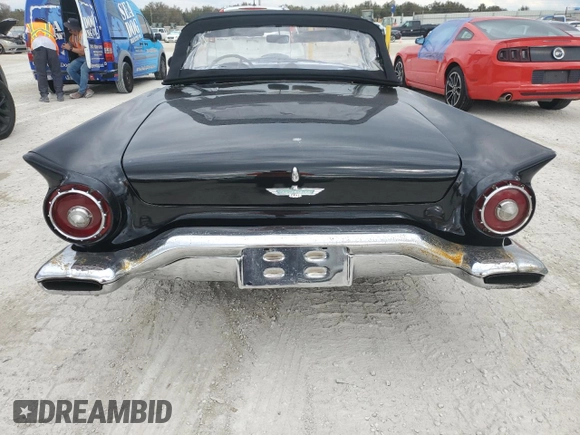 1957 Ford Thunderbird with VIN D7FH241317, listed as a Copart auction lot 78263654 with 92,102 mi miles and Salvage Title. Bid and sale history available at DreamBid. Image 6.