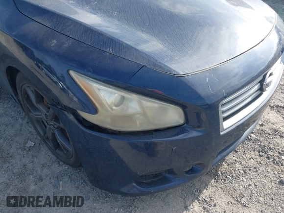 2013 Nissan Maxima S z VIN 1N4AA5AP9DC817424, wystawiony jako IAAI lot #42482208 z przebiegiem 196 227 mil mil oraz . Historia ofert i sprzedaży dostępna na DreamBid. Obrazek 6.