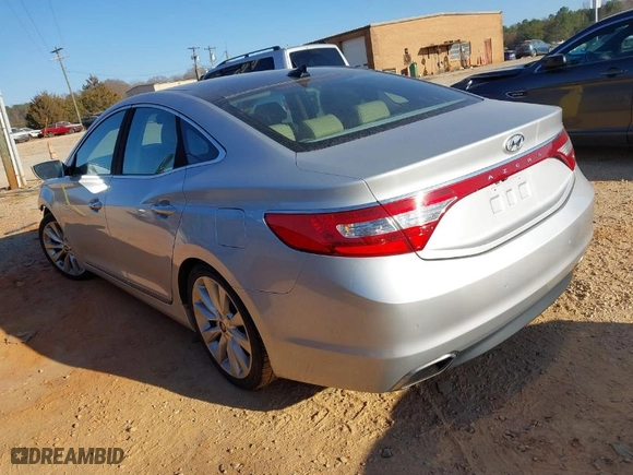 2016 Hyundai Azera Limited with VIN KMHFH4JG7GA523876, listed as a IAAI auction lot 41661638 with 111,875 mi miles. Bid and sale history available at carsss.com. Image 3.