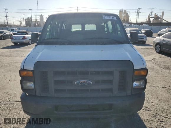 2008 Ford Econoline Passenger XL with VIN 1FMNE11W38DA13843, listed as a Copart auction lot 81769724 with 112,367 mi miles and Salvage Title. Bid and sale history available at DreamBid. Image 5.