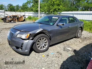 2011 Chrysler 300 Limited z VIN 2C3CA5CG7BH559841, wystawiony jako Copart lot #57023175 z przebiegiem 188 737 mil mil oraz Szkoda całkowita • Salvage title. Historia ofert i sprzedaży dostępna na DreamBid. Obrazek 1.
