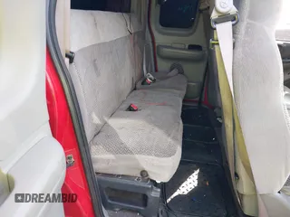 1999 Ford F-150 с VIN 1FTRX17W2XKB87467, выставлен на аукционе IAAI как лот 42308152 с пробегом 243 901 миль миль и . История ставок и продаж доступна на DreamBid. Изображение 8.