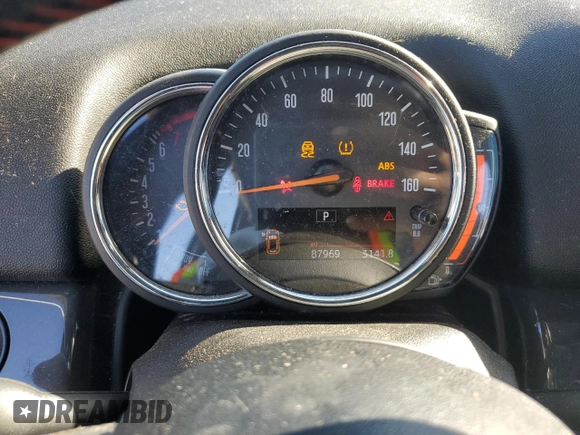 2019 MINI Countryman Cooper S with VIN WMZYT3C57K3J32709, listed as a Copart auction lot 83968914 with 87,969 mi miles and Non repairable. Bid and sale history available at DreamBid. Image 9.