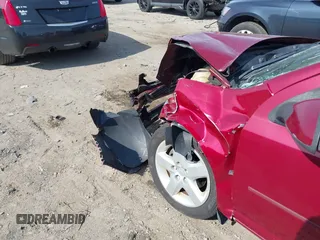 2007 Chevrolet Cobalt LT z VIN 1G1AL15F877323172, wystawiony jako IAAI lot #42063376 z przebiegiem Nie podano mil oraz . Historia ofert i sprzedaży dostępna na DreamBid. Obrazek 6.