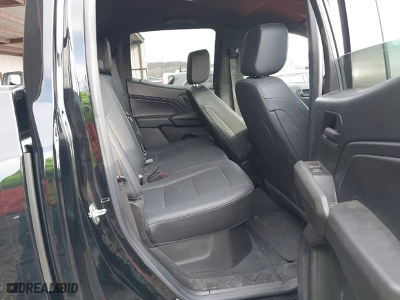 2024 Chevrolet Colorado 4WD Trail Boss with VIN 1GCPTEEK5R1138959, listed as a IAAI auction lot 41363463 with 5,514 mi miles. Bid and sale history available at carsss.com. Image 8.