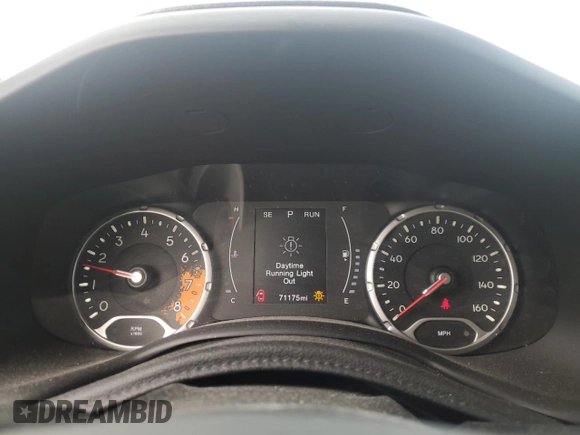 2017 Jeep Renegade Latitude с VIN ZACCJABB5HPG44565, выставлен на аукционе Copart как лот 49700675 с пробегом 71 175 миль миль и Списание • Salvage title. История ставок и продаж доступна на DreamBid. Изображение 9.