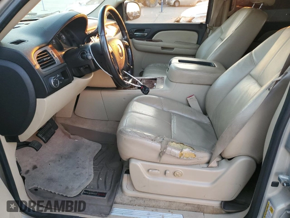 2008 Chevrolet Suburban LTZ with VIN 3GNFC16J78G204719, listed as a Copart auction lot 76814694 with 258,396 mi miles and Salvage Title. Bid and sale history available at carsss.com. Image 7.