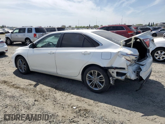 2015 Toyota Camry XLE with VIN 4T1BF1FK9FU112752, listed as a Copart auction lot 52641205 with 117,981 mi miles and Salvage Title. Bid and sale history available at carsss.com. Image 2.