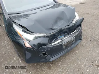 2016 Toyota Prius Four with VIN JTDKARFU5G3519204, listed as a IAAI auction lot 41312090 with 161,269 mi miles. Bid and sale history available at carsss.com. Image 6.