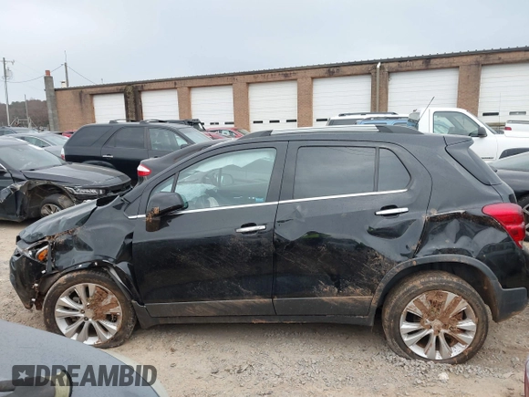 2018 Chevrolet Trax Premier with VIN 3GNCJRSB0JL363228, listed as a IAAI auction lot 41137129 with 66,275 mi miles. Bid and sale history available at carsss.com. Image 14.
