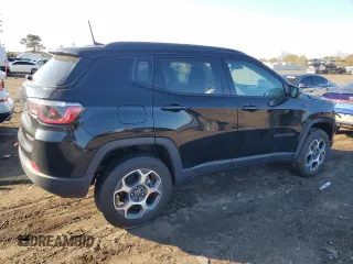 2022 Jeep Compass Trailhawk with VIN 3C4NJDDB9NT202965, listed as a Copart auction lot 46124755 with 9,610 mi miles and Salvage title. Bid and sale history available at DreamBid. Image 3.