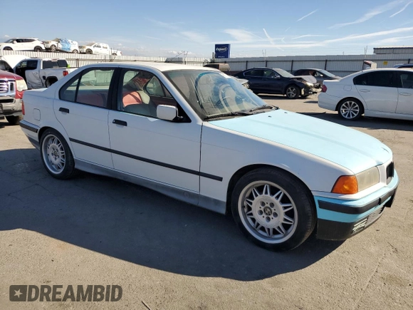 1994 BMW 3 Series 325i with VIN WBACB3323RFE15801, listed as a Copart auction lot 76171254 with 373,575 mi miles and Clean Title. Bid and sale history available at carsss.com. Image 4.