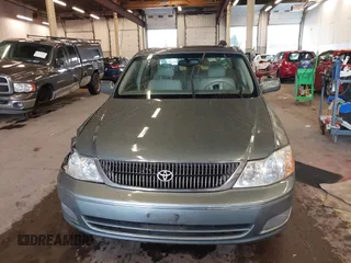 2000 Toyota Avalon XL with VIN 4T1BF28B9YU111753, listed as a IAAI auction lot 41243138 with 113,324 mi miles and . Bid and sale history available at DreamBid. Image 11.