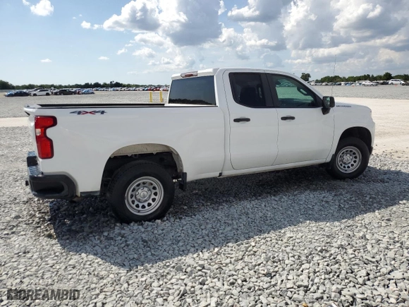 2019 Chevrolet Silverado 1500 Work Truck with VIN 1GCRYAEF5KZ224575, listed as a Copart auction lot 50162175 with 140,914 mi miles and Clean Title. Bid and sale history available at carsss.com. Image 3.