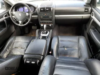 2006 Porsche Cayenne with VIN WP1AA29P56LA26807, listed as a Copart auction lot 62358865 with 136,223 mi miles and Clean title. Bid and sale history available at DreamBid. Image 8.