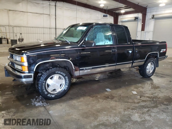 1997 Chevrolet Silverado 1500 with VIN 2GCEK19R4V1278872, listed as a Copart auction lot 51517895 with 250,814 mi miles and Salvage Title. Bid and sale history available at DreamBid. Image 1.