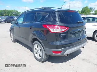 2013 Ford Escape SE с VIN 1FMCU0GXXDUC84509, выставлен на аукционе IAAI как лот 42330862 с пробегом 68 697 миль миль и . История ставок и продаж доступна на DreamBid. Изображение 3.