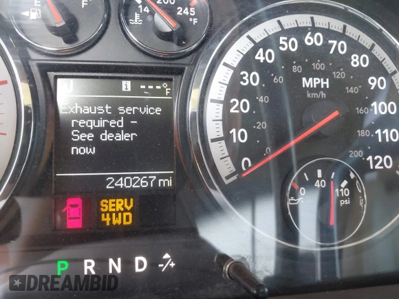 2010 Dodge Ram 2500 SLT with VIN 3D7UT2CL0AG188595, listed as a IAAI auction lot 42018337 with 240,267 mi miles. Bid and sale history available at carsss.com. Image 7.