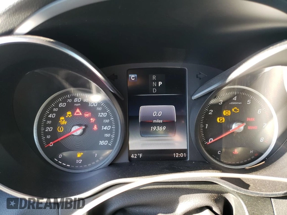 2019 Mercedes-Benz GLC with VIN WDC0G4KBXKV188222, listed as a Copart auction lot 67868642 with 19,369 mi miles. Bid and sale history available at carsss.com. Image 9.