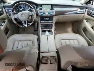 2014 Mercedes-Benz CLS 550 with VIN WDDLJ7DB5EA096052, listed as a Copart auction lot 53085535 with 140,000 mi miles and Salvage title. Bid and sale history available at DreamBid. Image 8.