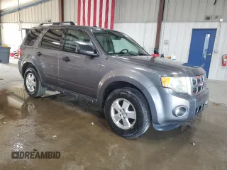2012 Ford Escape XLT z VIN 1FMCU9DG8CKA93402, wystawiony jako Copart lot #62266845 z przebiegiem 196 779 mil mil oraz Szkoda całkowita • Salvage title. Historia ofert i sprzedaży dostępna na DreamBid. Obrazek 4.