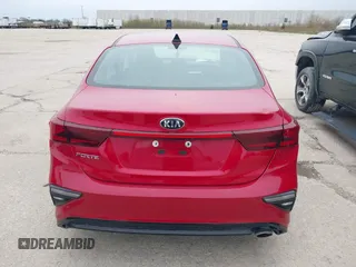 2021 Kia Forte LXS z VIN 3KPF24AD0ME346625, wystawiony jako IAAI lot #39182049 z przebiegiem 32 768 mil mil oraz . Historia ofert i sprzedaży dostępna na DreamBid. Obrazek 16.