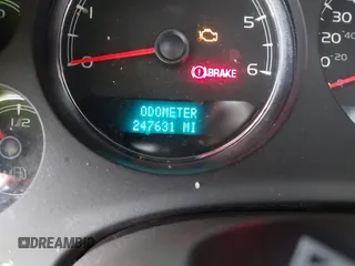 2007 Chevrolet Tahoe LT z VIN 1GNFC13J37R113756, wystawiony jako IAAI lot #42021634 z przebiegiem 247 631 mil mil oraz . Historia ofert i sprzedaży dostępna na DreamBid. Obrazek 7.