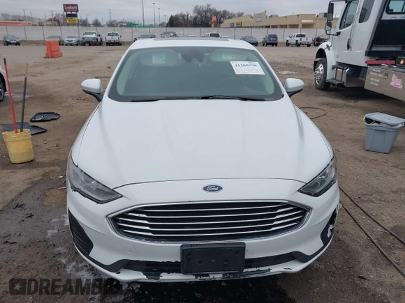 2020 Ford Fusion SE with VIN 3FA6P0HD5LR136325, listed as a IAAI auction lot 41200798 with 120,696 mi miles. Bid and sale history available at carsss.com. Image 12.