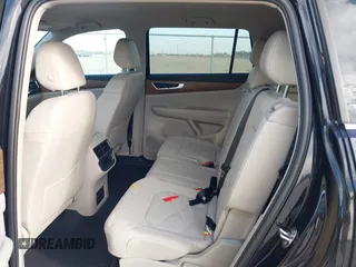 2024 Volkswagen Atlas SE with VIN 1V2LR2CA7RC553936, listed as a IAAI auction lot 40662181 with 4,305 mi miles and . Bid and sale history available at DreamBid. Image 8.